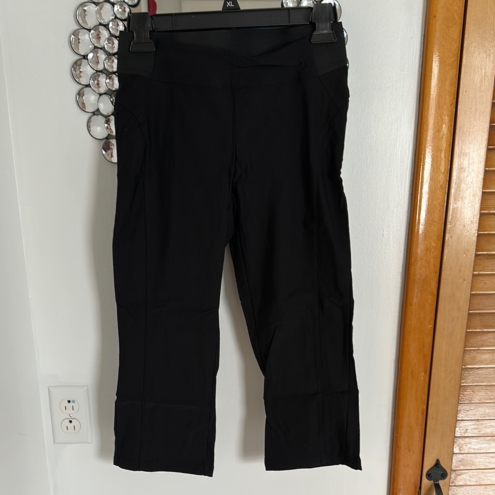 Black Capris